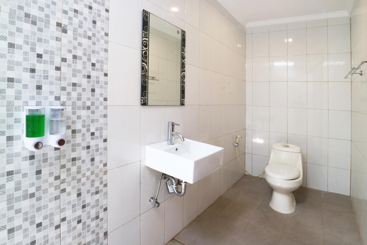 Aghasvina Guest House Canggu Ngoại thất bức ảnh